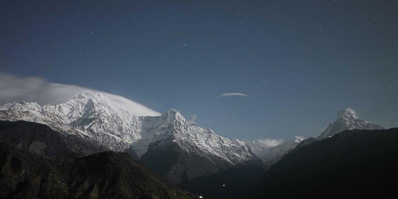 从Clos到可编程交换机的演进：数据中心网络架构的技术选型与资源分享